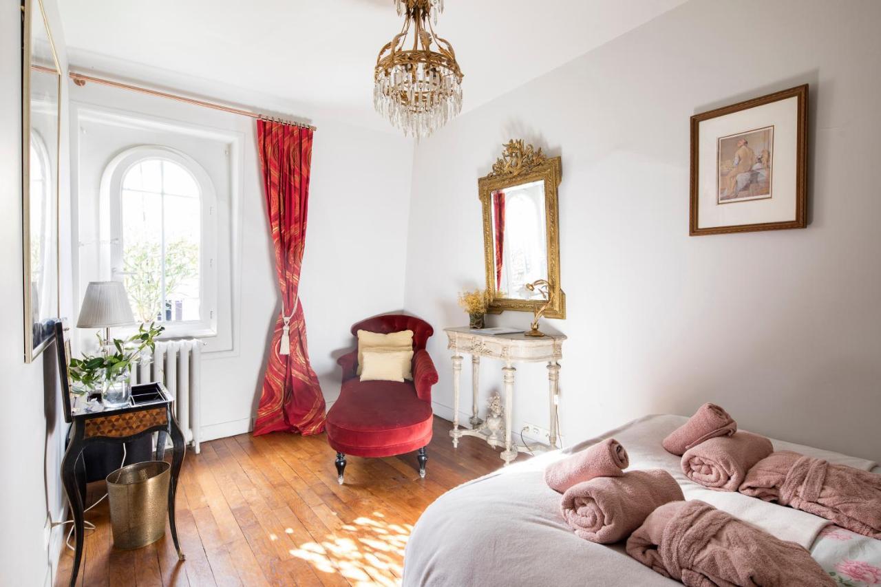 Maison Chanzy Bed & Breakfast 4*